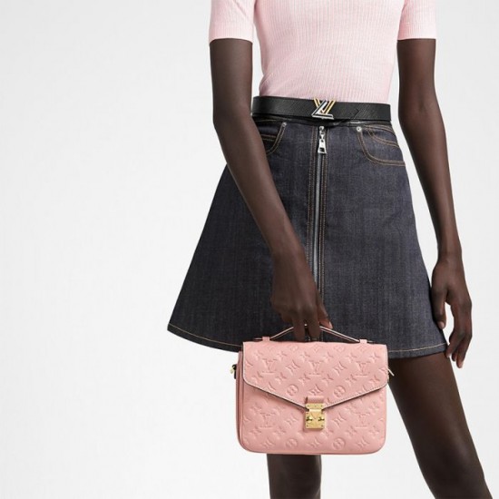 Louis Vuitton Pochette Metis Navy M44071 Pink M44018 Black M41487 Louis Vuitton Pochette Metis Navy M44071 Pink M44018 Black M41487