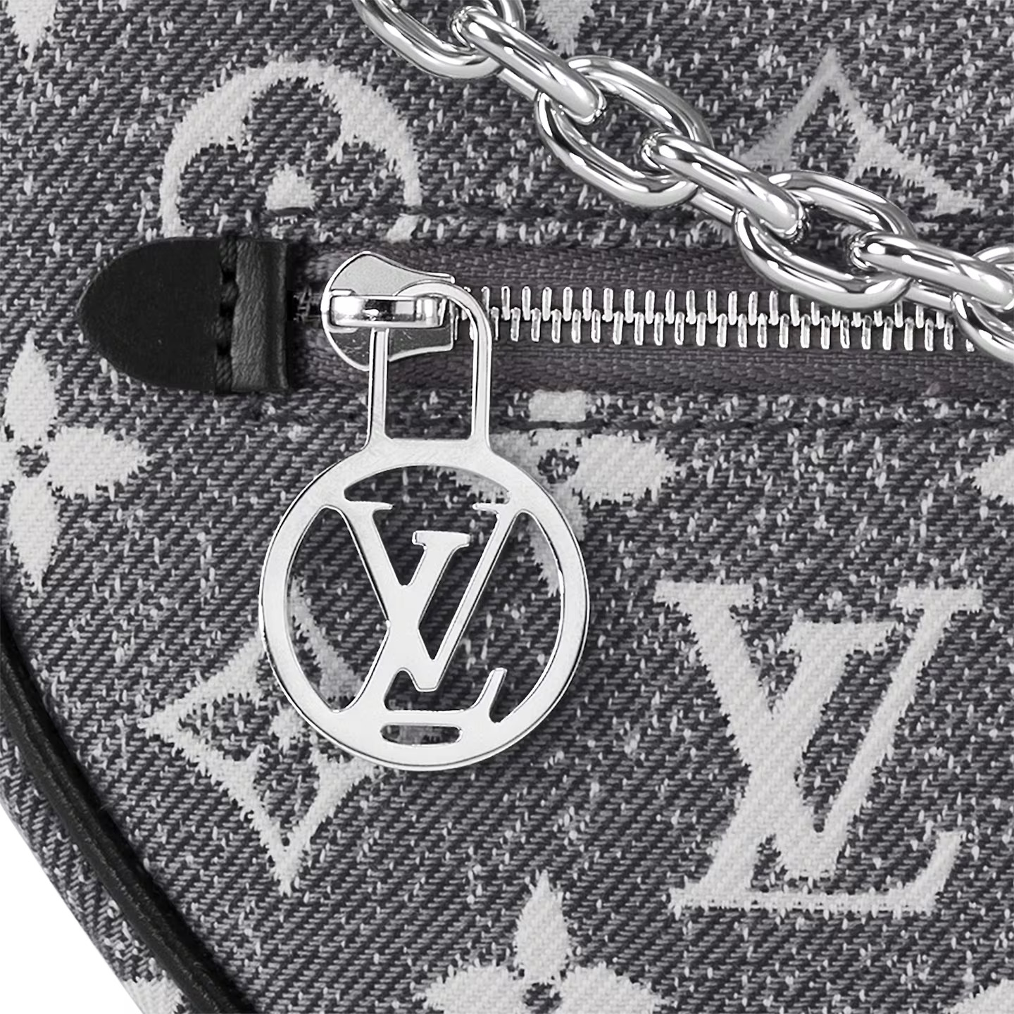 Louis Vuitton M21752 Loop Louis Vuitton M21752 Loop