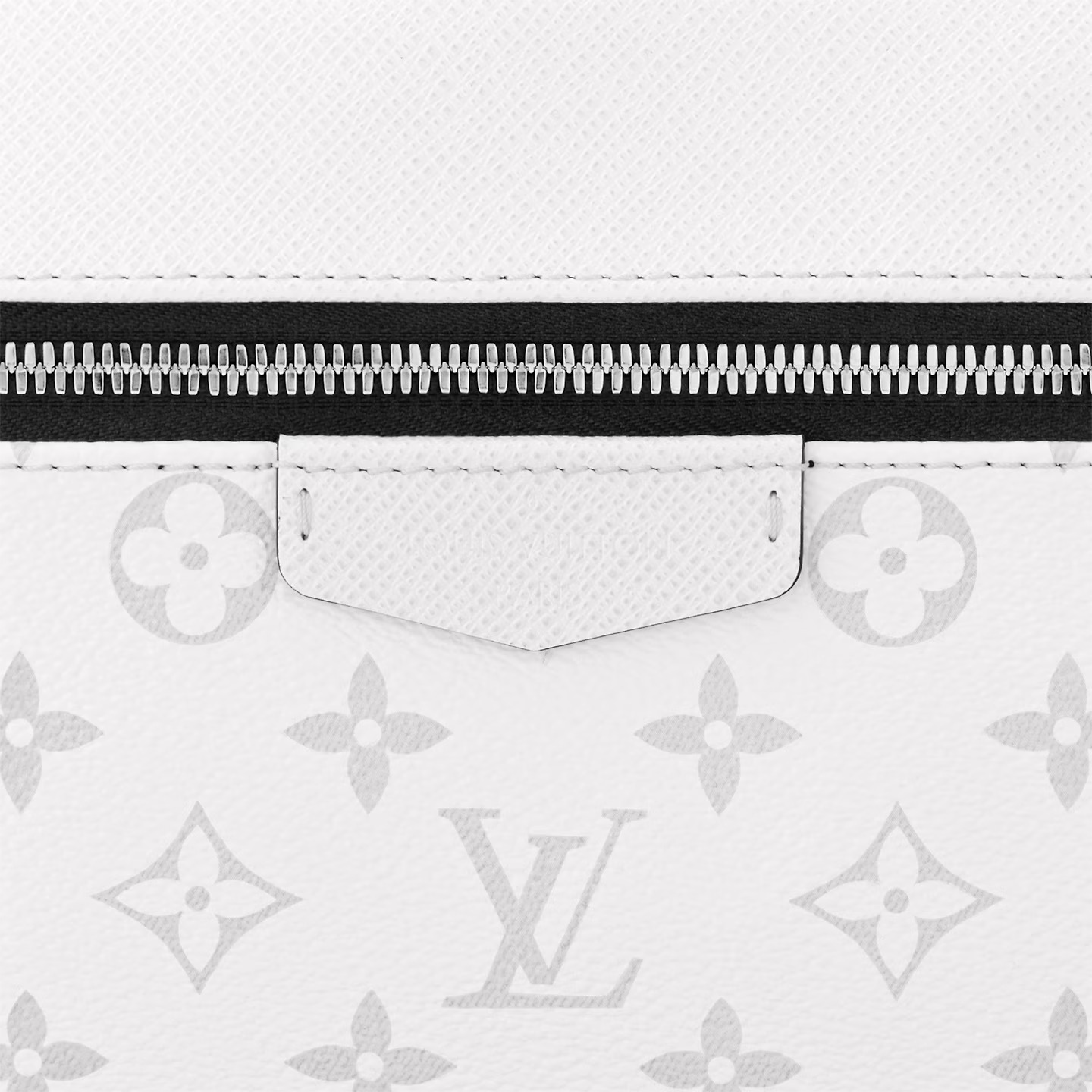 Louis Vuitton M22545 Discovery Backpack MM Louis Vuitton M22545 Discovery Backpack MM