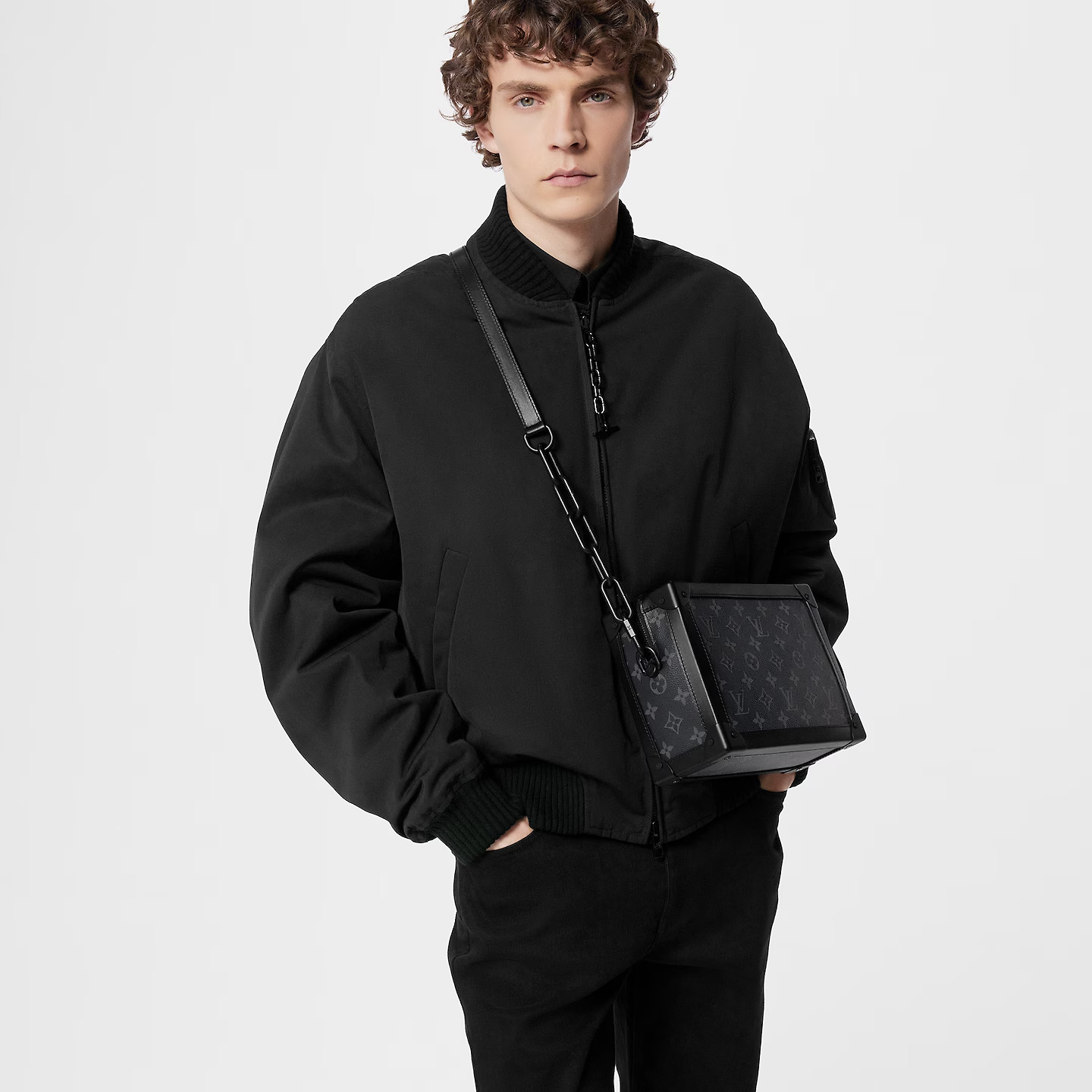 Louis Vuitton Monogram Eclipse M44730 Soft Trunk Louis Vuitton Monogram Eclipse M44730 Soft Trunk