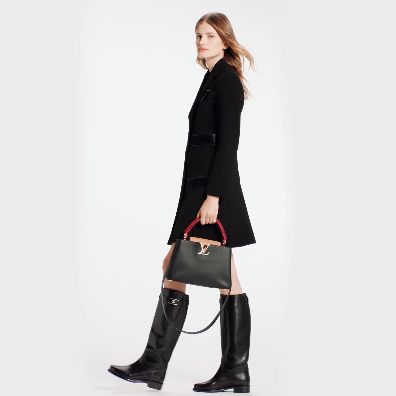 Louis Vuitton M20704 Capucines MM Noir Rubis Louis Vuitton M20704 Capucines MM Noir Rubis