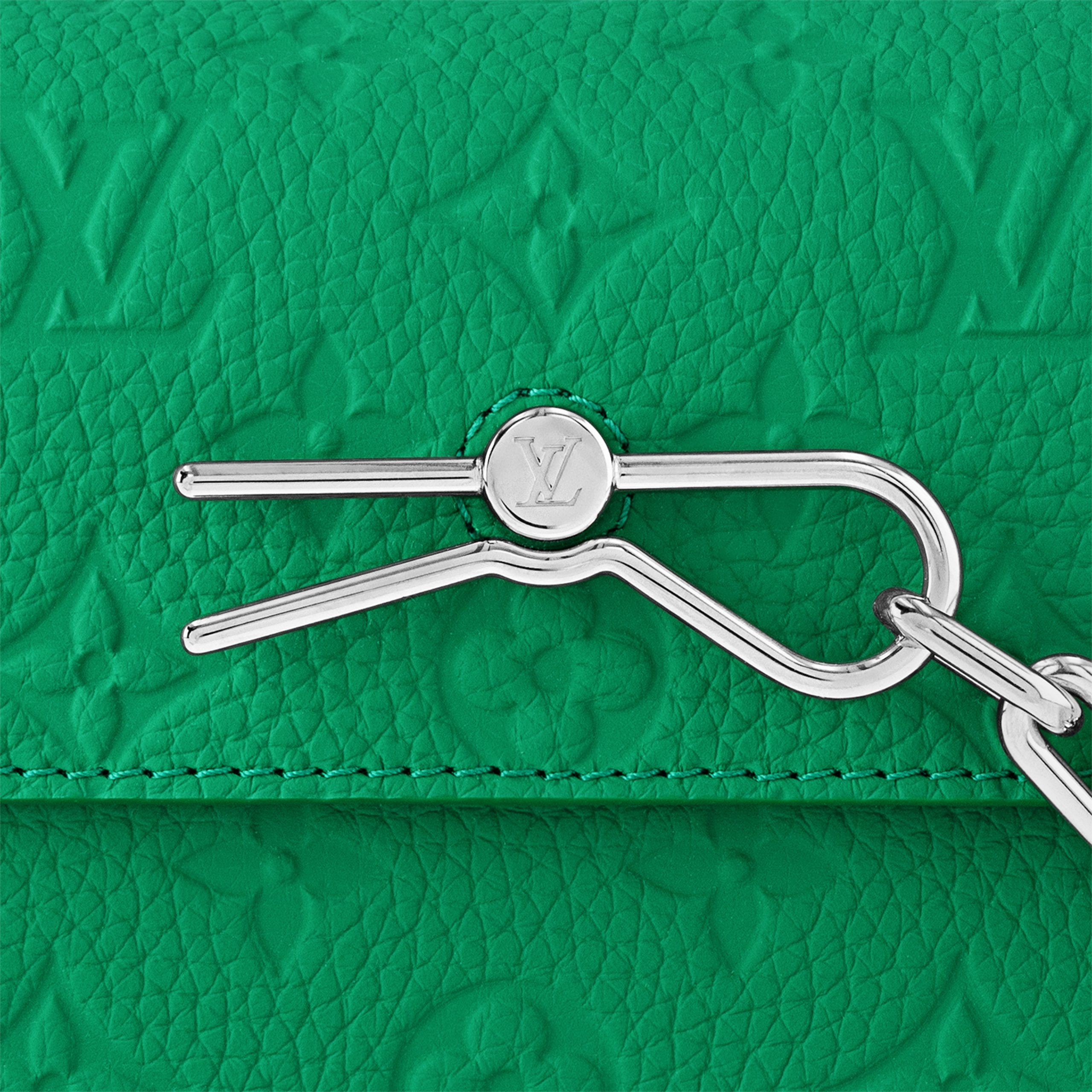 Louis Vuitton Steamer Wearable Wallet M82918 Green Louis Vuitton Steamer Wearable Wallet M82918 Green