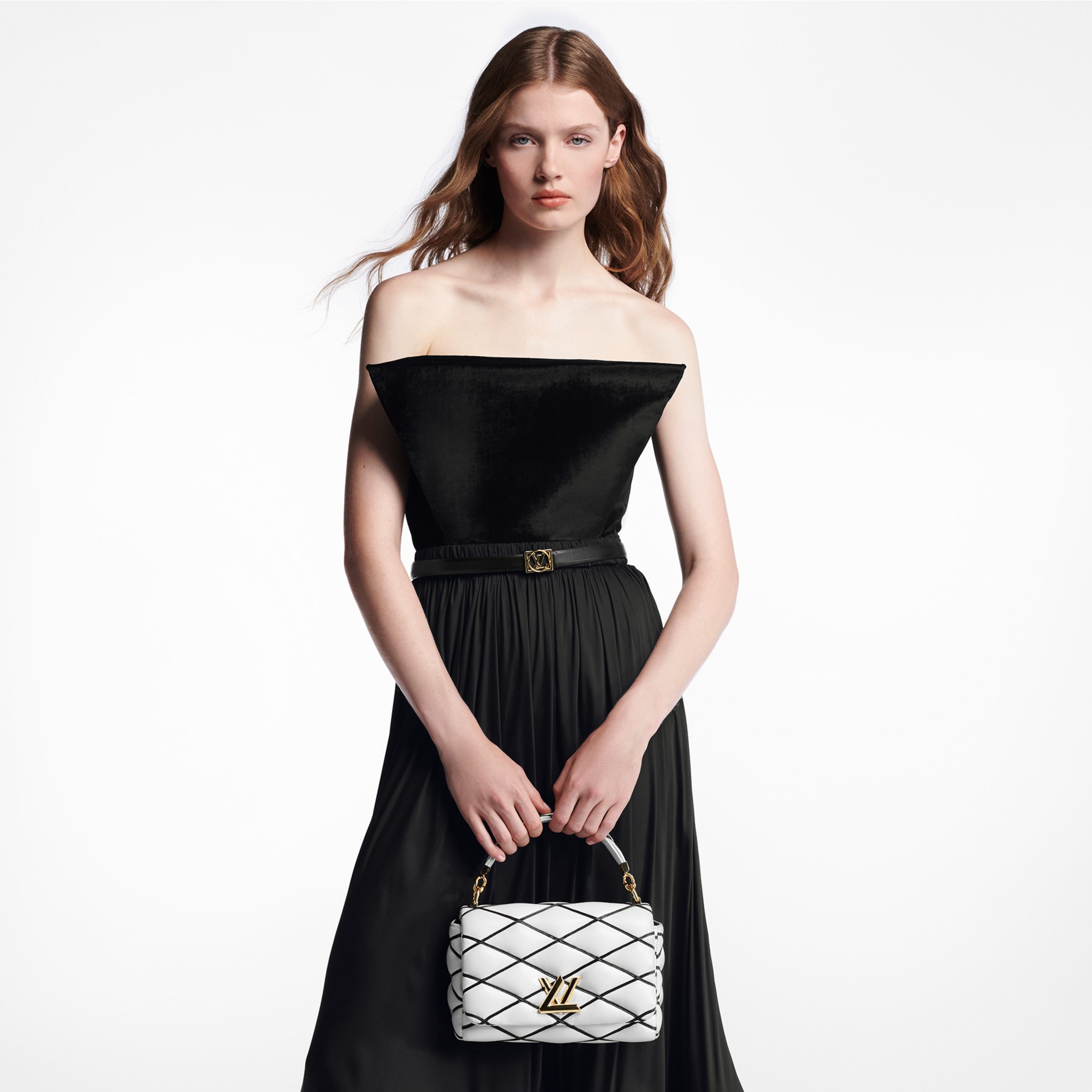 Louis Vuitton M22890 GO-14 MM White/Black